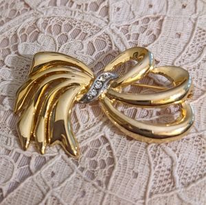 SWAROVSKI SWAN GOLD BROOCH MARKED